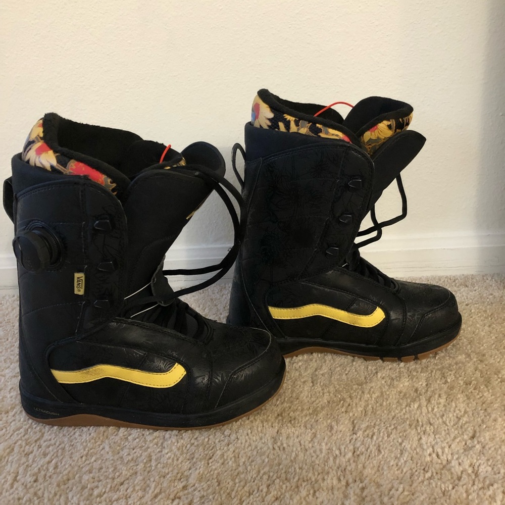 Vans Snowboard Boots